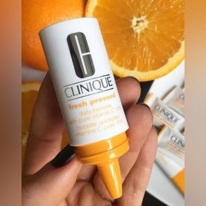 NWT/Sealed Clinique Pressed Daily Booster with Vitamin C